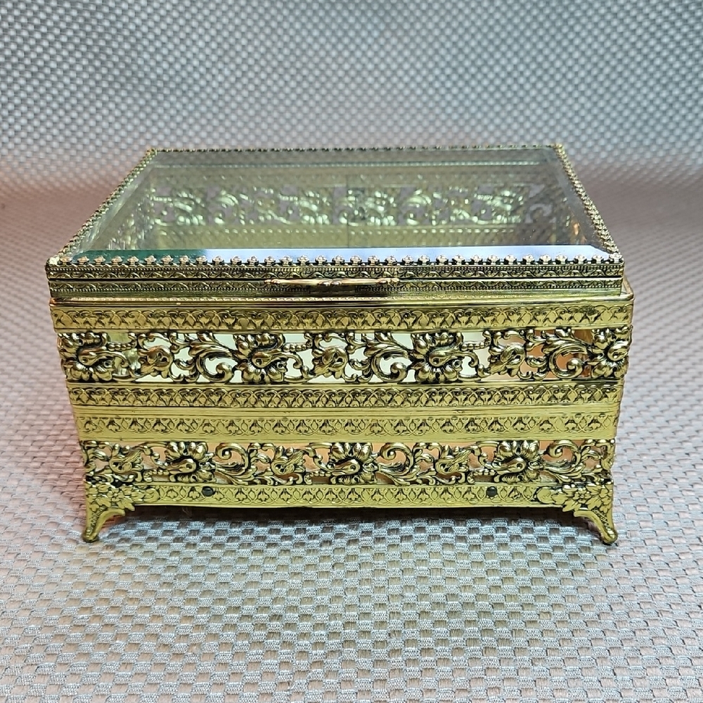 Vintage Ornate Gold Filigree Beveled Glass Jewelry Box Footed MCM Padded Velvet